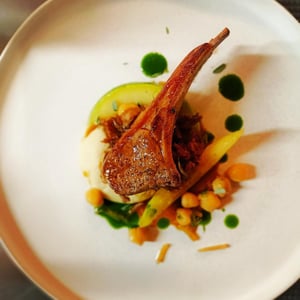 Agneau De Muzillac/Courgette-Pistache/Tahini/Jus De Coriandre - Maison Cachee - 619561