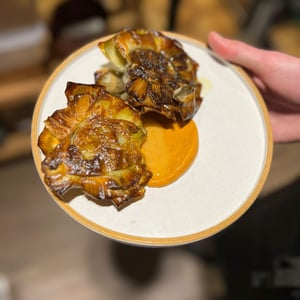 Alcachofas Confitadas, Romesco, Mantequilla Y Limón - La Gresca - 707931