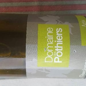 Aris - Domaine des Pothiers - Denise, Georges & Romain Paire 