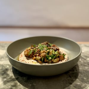 Aubergine, White Bean Hummus And Toasted Almonds - ita Madrid - 801603