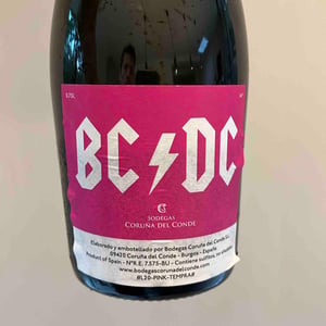 Bodegas Coruña del Condé - Angelica Amo Lopez & Julien Ben Hamou Lopez - BC DC