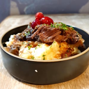 Beef Cheeks - L’Atitude 51 Wine Cafe - 619412