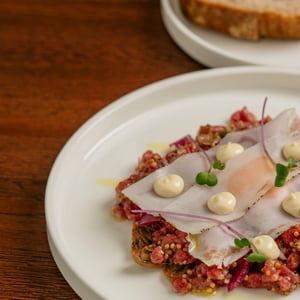Beef Tartare - Tickets Bistro & Wine - 742613