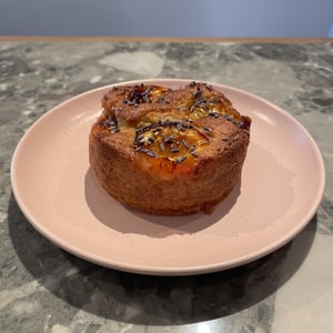 Apricots Sponge Cake, Lavender Flowers And Walnuts - ita Madrid - 794534