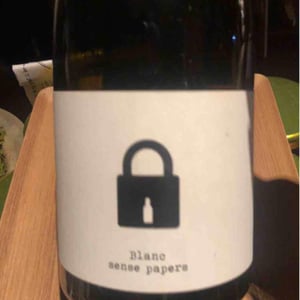 Blanc Sense Papers - Bodega Clandestina - Ferran Lacruz 