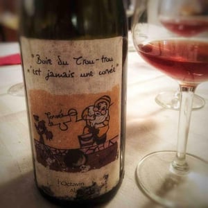 Domaine de l'Octavin - Alice Bouvot - Boire Du Boire du Trou-trou N'Est Jamais Une Corvée