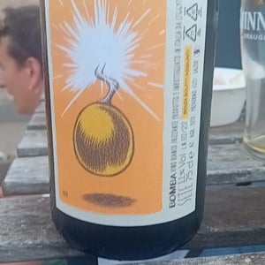 Bomba Bianco Frizzante - Sete - Vini Naturali - emiliano-giorgi-arcangelo-galuppi-martina-dalessio