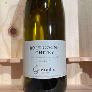 Bourgogne Chirty - Domaine Giraudon - Aurélie, Thibaut et Marcel Giraudon 