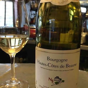 Bourgogne Hautes-Côtes de Beaune - Domaine Henri Naudin-Ferrand - Claire Naudin 