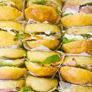 Bun Jambon Truffé Ricotta Roquette - Mazette - 523803