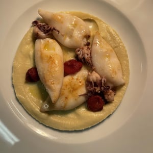 Calamaro Con Vellutata Di Finocchio E Pomodorino Confit - Locanda MaNì - 768388