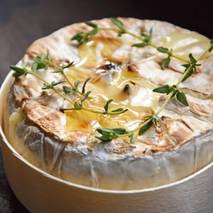 Camembert Rôti Au Miel Et Thym - Péniche La Bougeotte - 522000