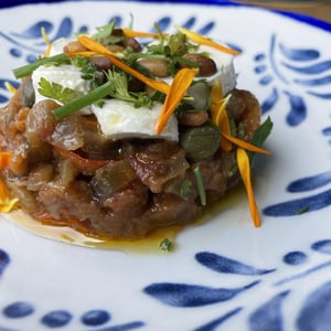 Caponata Et Son Jus De Cuisson Aux Olives De Kalamata - Hotel restaurant la chartreuse - 804288
