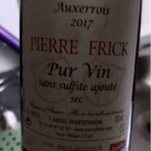 Domaine Pierre Frick - Jean-Pierre, Chantal et Thomas Frick - Carrière Auxerrois Sec