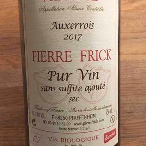 Domaine Pierre Frick - Jean-Pierre, Chantal et Thomas Frick - Carrière Auxerrois Sec