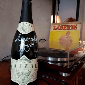 Cava L' atzar Brut Nature Reserva - Moli Deis Capellans - jordi-masdeu-and-sergi-montala