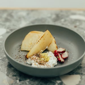 Celeriac, Radish, Labneh And Za’Atar - ita Madrid - 796691
