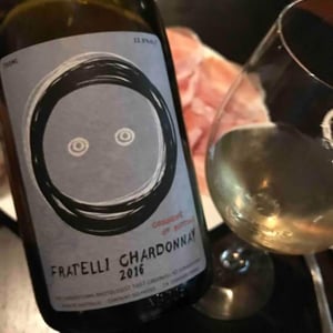 Chardonnay - Commune of Buttons - jasper-sophie-button