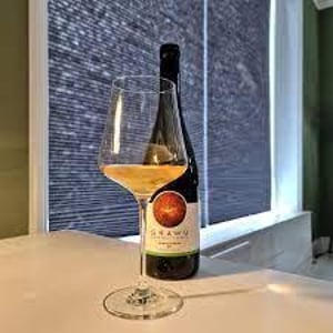 Chardonnay - Grawü - leila-grasselli-dominic-wurth