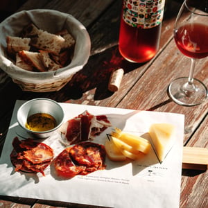 Cheese And Charcuterie Platter - Casa Tão Longe, Tão Perto - Porto - 786637