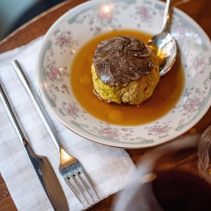 Chou farci, bouillon végétal & truffe fraiche - L’Un des Sens