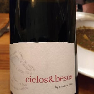 Cielos & Besos - Bodega Almaroja - charlotte-allen