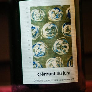 Les Turbulents - Crémant du Jura - Domaine Labet - julien-charline-romain-labet