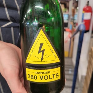 Danger 380 Volts - Milan Nestarec - Milan Nestarec 