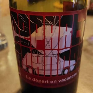 Départ en Vacances Rouge - La Cave Aux Fioles - carlos-badia
