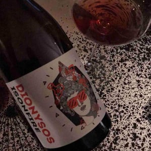 Domaine Des Marnes Blanches - Pauline & Géraud Fromont - Dionysos Isonfire