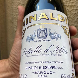 Dolcetto D'Alba - Azienda Agricola Giuseppe Rinaldi - marta-e-carlotta-rinaldi