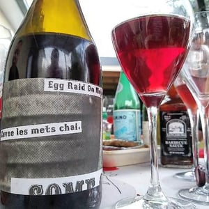 Egg Raid On Mojo X Les Mets Chai - Ad Vinum - sebastien-chatillon