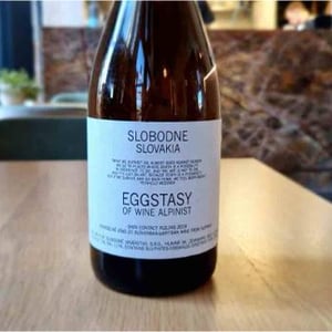 Eggstasy II - Slobodné Vinárstvo - Majer Zemianske Sady - michal-kuropka-agnes-lovecka-katarina-kuropkova