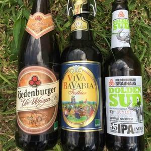 En attendant le reste des convives, une petite bière bio - 