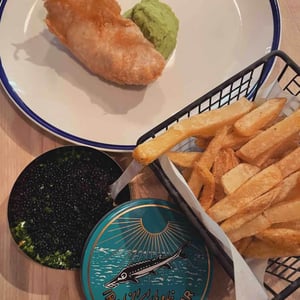Fancy Fish & Chips - Wein Bistro L’escalier - 407142