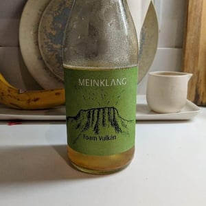 Foam Vulkán - Meinklang - Weingut Michlits - angela-werner-michlits