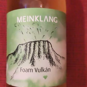Foam Vulkán - Meinklang - Weingut Michlits - Angela & Werner Michlits 