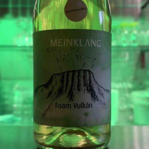 Foam Vulkán - Meinklang - Weingut Michlits - angela-werner-michlits