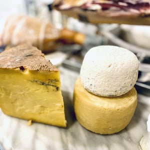Formaggi Di “ Podere Al Sole “ - La Santeria - 457299