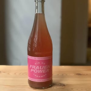 Frauenpower - Vin de La Gamba - Alanna Lagamba 