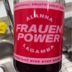 Vin de La Gamba - Alanna Lagamba - Frauenpower