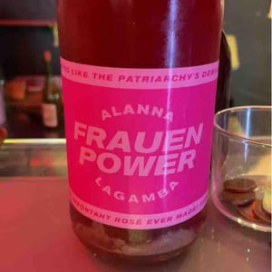 Frauenpower - Vin de La Gamba - alanna-lagamba