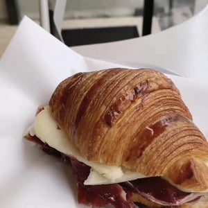 Croissant Francés, Paleta 100% Bolota/ Queijo Fresco De Ovelha - Original Eco Mercado - 538138