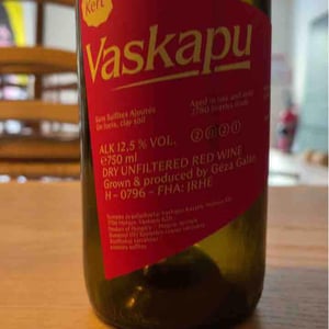 Kert 21 - Vaskapu Kastély Pince - Galán Géza -2021