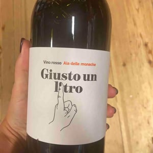 Giusto Un Litro - Aia delle Monache - Vittorio & Michele Verzillo 