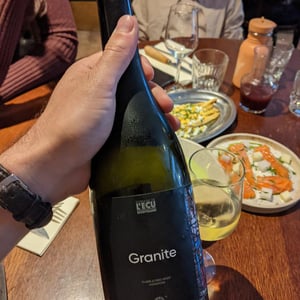 Granite - Domaine de L'Ecu - Claire & Fred NIGER 