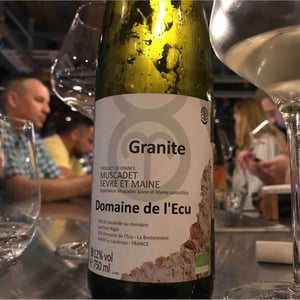 Granite - Domaine de L'Ecu - Claire & Fred NIGER 