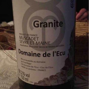 Granite - Domaine de L'Ecu - claire-fred-niger