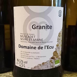 Granite - Domaine de L'Ecu - claire-fred-niger