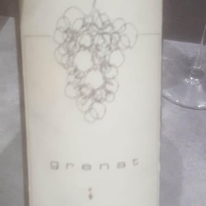 Grenat - De Grappes & D'ô - remi-curtil